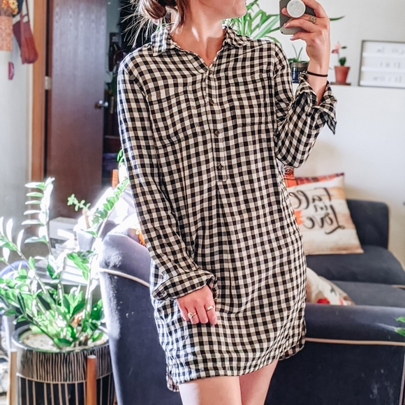 Old Navy Dresses & Skirts - Old Navy Buffalo Check Button Front Mini Dress